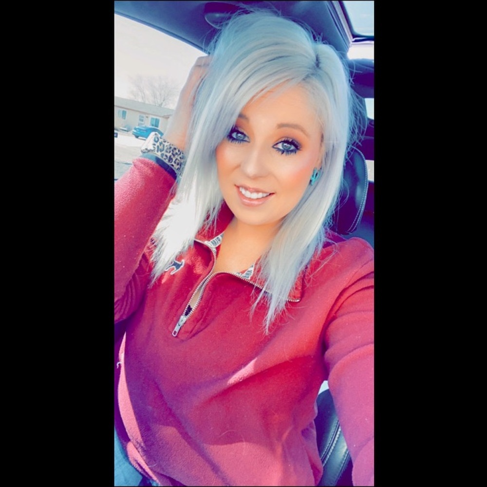 Meet your Posher, Davelynn